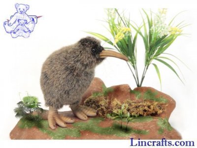 Soft Toy Bird, Kiwi by Hansa (20cm) 3084